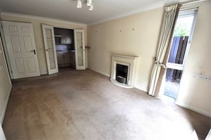 Lounge- click for photo gallery